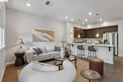 722 Garden St, Milpitas, CA 95035