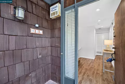 Entry Way - 911 Dewing Ave, Lafayette, CA 94549 photo 4 of 5