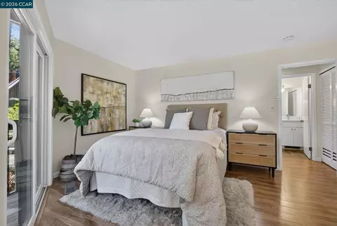 Bedroom - 911 Dewing Ave, Lafayette, CA 94549 photo 3 of 8