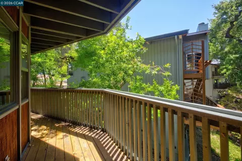 Exterior - 911 Dewing Ave, Lafayette, CA 94549 photo 6 of 13