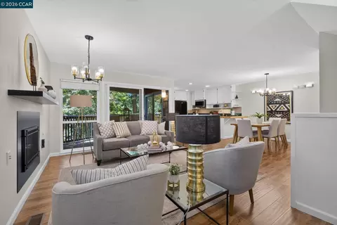 Living - 911 Dewing Ave, Lafayette, CA 94549 photo 1 of 6