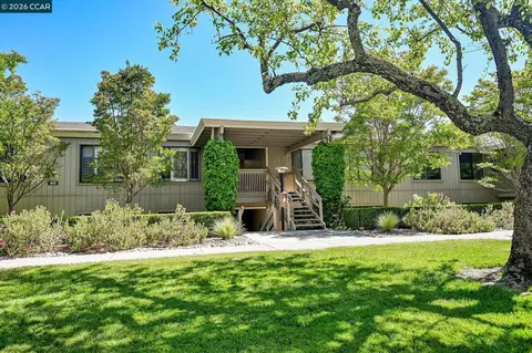 1601 Canyonwood Ct #8, Walnut Creek, CA 94595