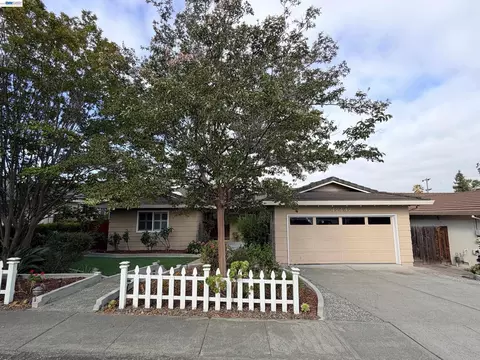 42447 Paseo Padre Pkwy, Fremont, CA 94539