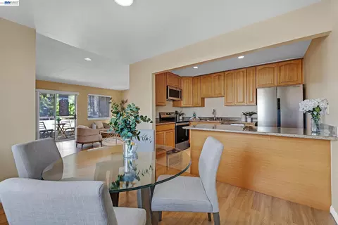 1029 Cheryl Ann Cir #67, Hayward, CA 94544