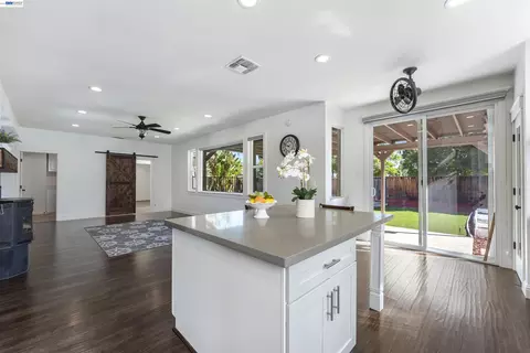 Other - 3009 Perry Ln, Tracy, CA 95377 photo 5 of 21