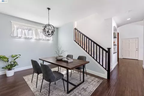 Dining - 3009 Perry Ln, Tracy, CA 95377 photo 1 of 1
