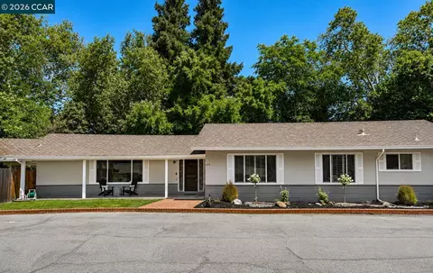 615 Flora St, Martinez, CA 94553 photo 1
