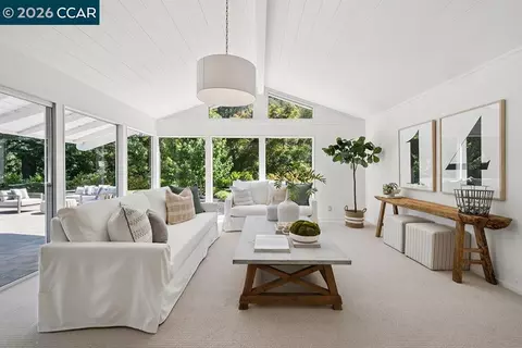 Living - 3435 Black Hawk Rd, Lafayette, CA 94549 photo 3 of 4