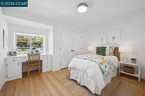 Bedroom - 3435 Black Hawk Rd, Lafayette, CA 94549 photo 4 of 4