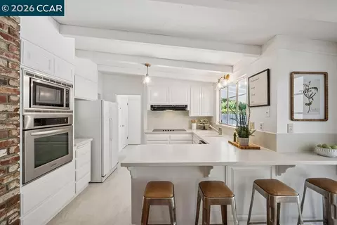 Kitchen - 3435 Black Hawk Rd, Lafayette, CA 94549 photo 1 of 2