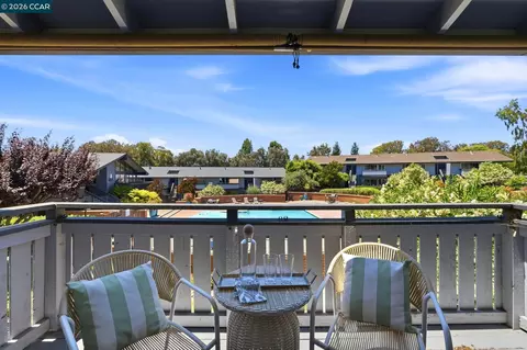 233 Masters Ct #4, Walnut Creek, CA 94598