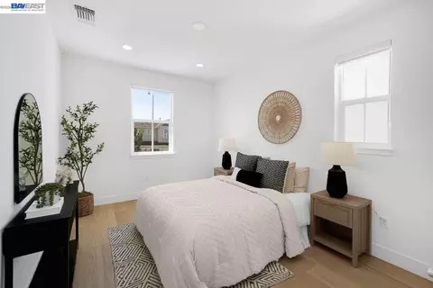 Bedroom - 8315 Bluff Way, Newark, CA 94560 photo 6 of 6