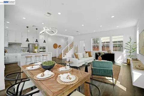 Dining - 8315 Bluff Way, Newark, CA 94560 photo 2 of 2