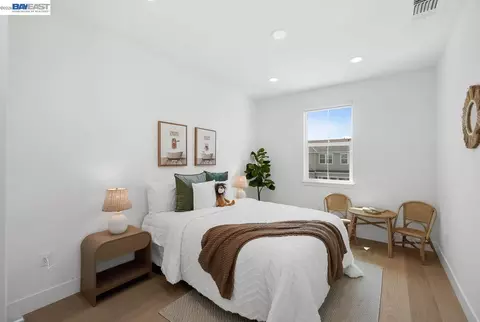 Bedroom - 8315 Bluff Way, Newark, CA 94560 photo 4 of 6