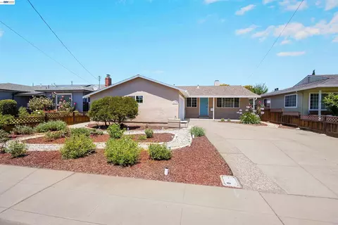 4635 Capitan Dr, Fremont, CA 94536 photo 3