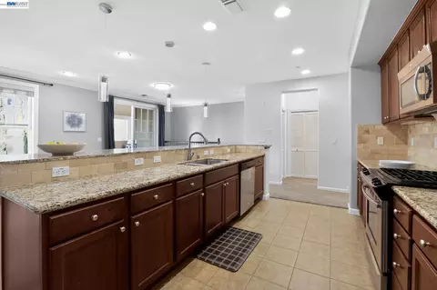 4763 Perugia St, Dublin, CA 94568 photo 12