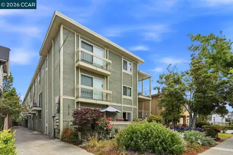 Exterior - 2115 Central #5, Alameda, CA 94501 photo 3 of 4