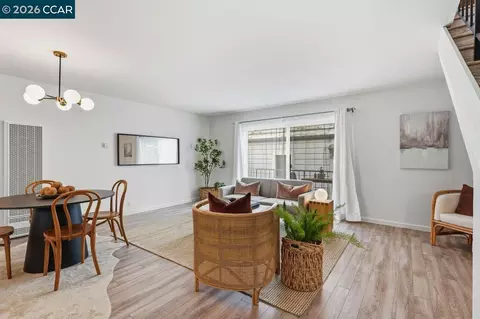 Living - 2115 Central #5, Alameda, CA 94501 photo 1 of 3