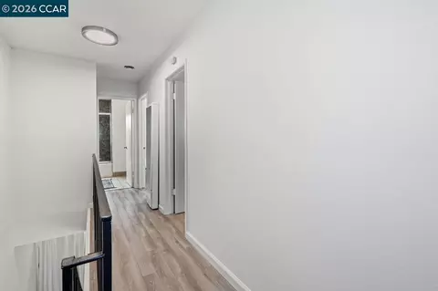 Entry Way - 2115 Central #5, Alameda, CA 94501 photo 3 of 6