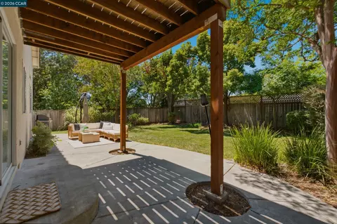 862 Foothill Dr, Windsor, CA 95492 photo 30
