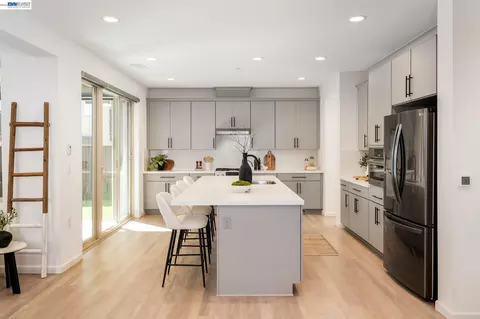 6017 Basaltina Pl, Dublin, CA 94568 photo 9