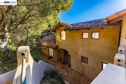 Exterior - 1302 Westview Dr, Berkeley, CA 94705 photo 6 of 19