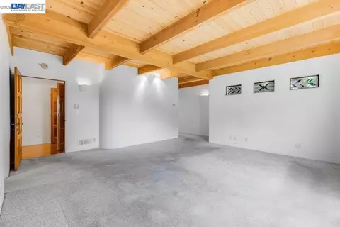 Living - 1302 Westview Dr, Berkeley, CA 94705 photo 10 of 11