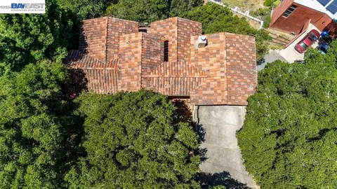 View/Area - 1302 Westview Dr, Berkeley, CA 94705 photo 4 of 15
