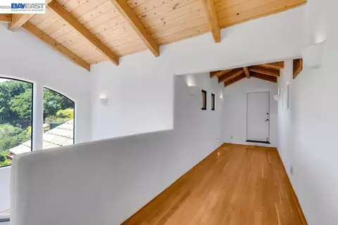 Entry Way - 1302 Westview Dr, Berkeley, CA 94705 photo 17 of 18