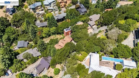 View/Area - 1302 Westview Dr, Berkeley, CA 94705 photo 12 of 15