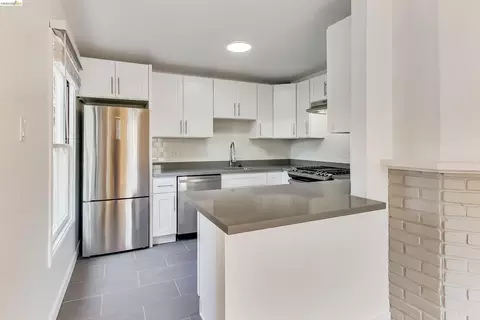 1207 University Ave, Berkeley, CA 94702 photo 21