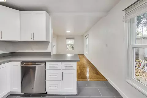 1207 University Ave, Berkeley, CA 94702 photo 33