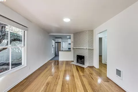 1207 University Ave, Berkeley, CA 94702 photo 11
