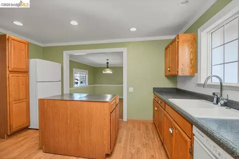 805 Calero St, Milpitas, CA 95035 photo 7