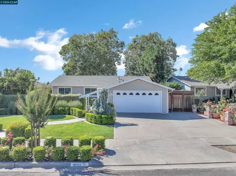 3555 Thunderbird Dr, Concord, CA 94520 photo 1