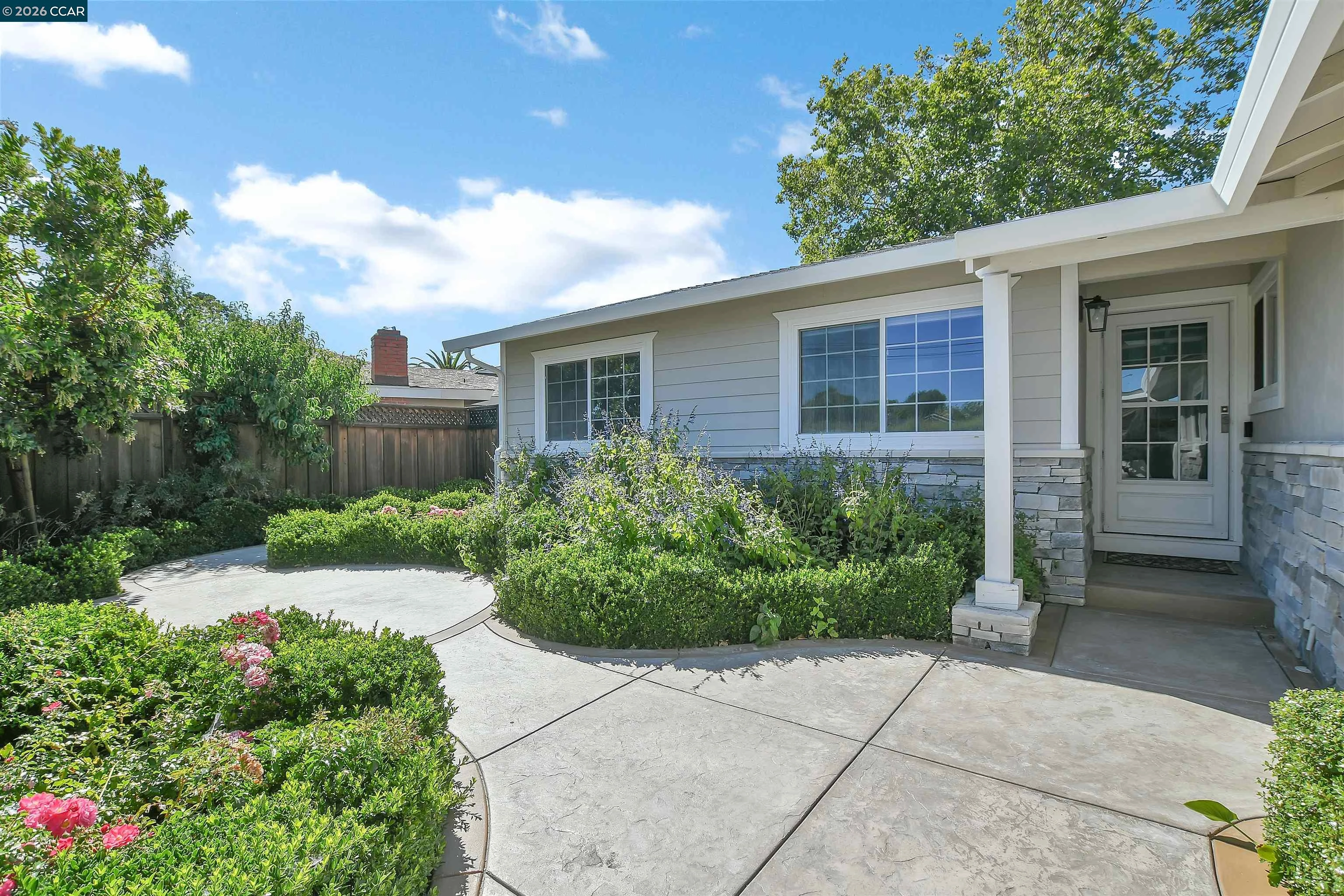 3555 Thunderbird Dr, Concord, CA 94520 photo 3