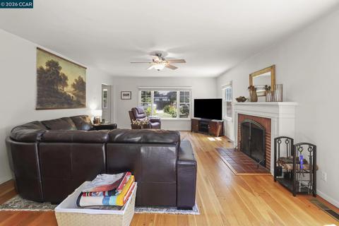 4510 Haag Rd, Martinez, CA 94553 photo 9