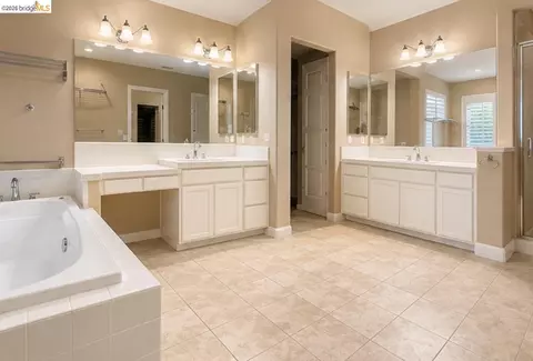 Bath - 5227 Ramsdell Ct, Antioch, CA 94531 photo 1 of 4