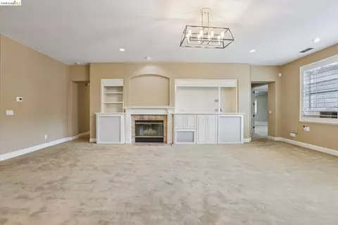 Living - 5227 Ramsdell Ct, Antioch, CA 94531 photo 2 of 8