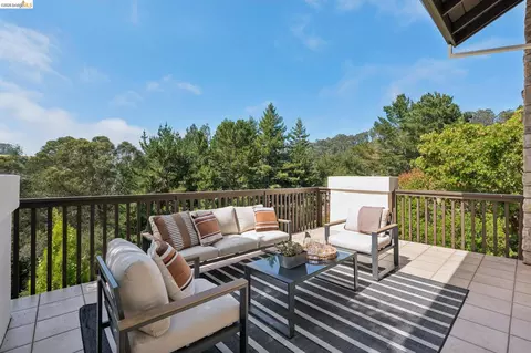 Exterior - 1325 Drury Rd, Berkeley, CA 94705 photo 8 of 15