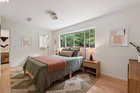 Bedroom - 1325 Drury Rd, Berkeley, CA 94705 photo 6 of 6