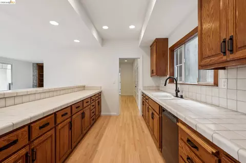 Kitchen - 1325 Drury Rd, Berkeley, CA 94705 photo 5 of 5