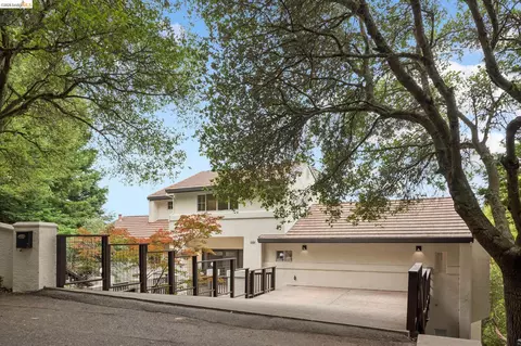 Exterior - 1325 Drury Rd, Berkeley, CA 94705 photo 4 of 15