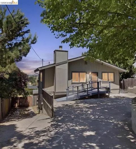 1118 Bush Ave, Vallejo, CA 94591
