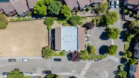View/Area - 1707 Dalessi Dr, Pinole, CA 94564 photo 2 of 8