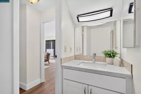 Bath - 1707 Dalessi Dr, Pinole, CA 94564 photo 7 of 7