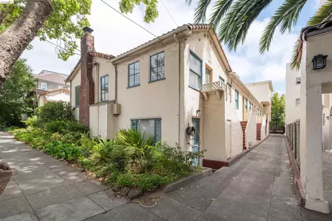 Exterior - 2444 Virginia #B, Berkeley, CA 94709 photo 6 of 12