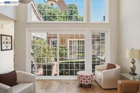 531 Jones Pl, Walnut Creek, CA 94597