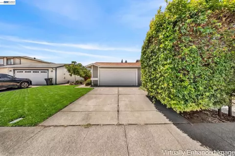 1718 Daniel Ct, Fairfield, CA 94533