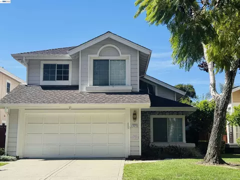 5579 Ridgewood Dr, Fremont, CA 94555